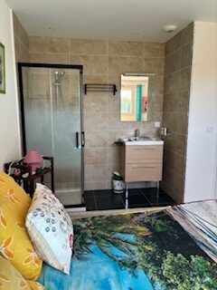 chambre avec douche